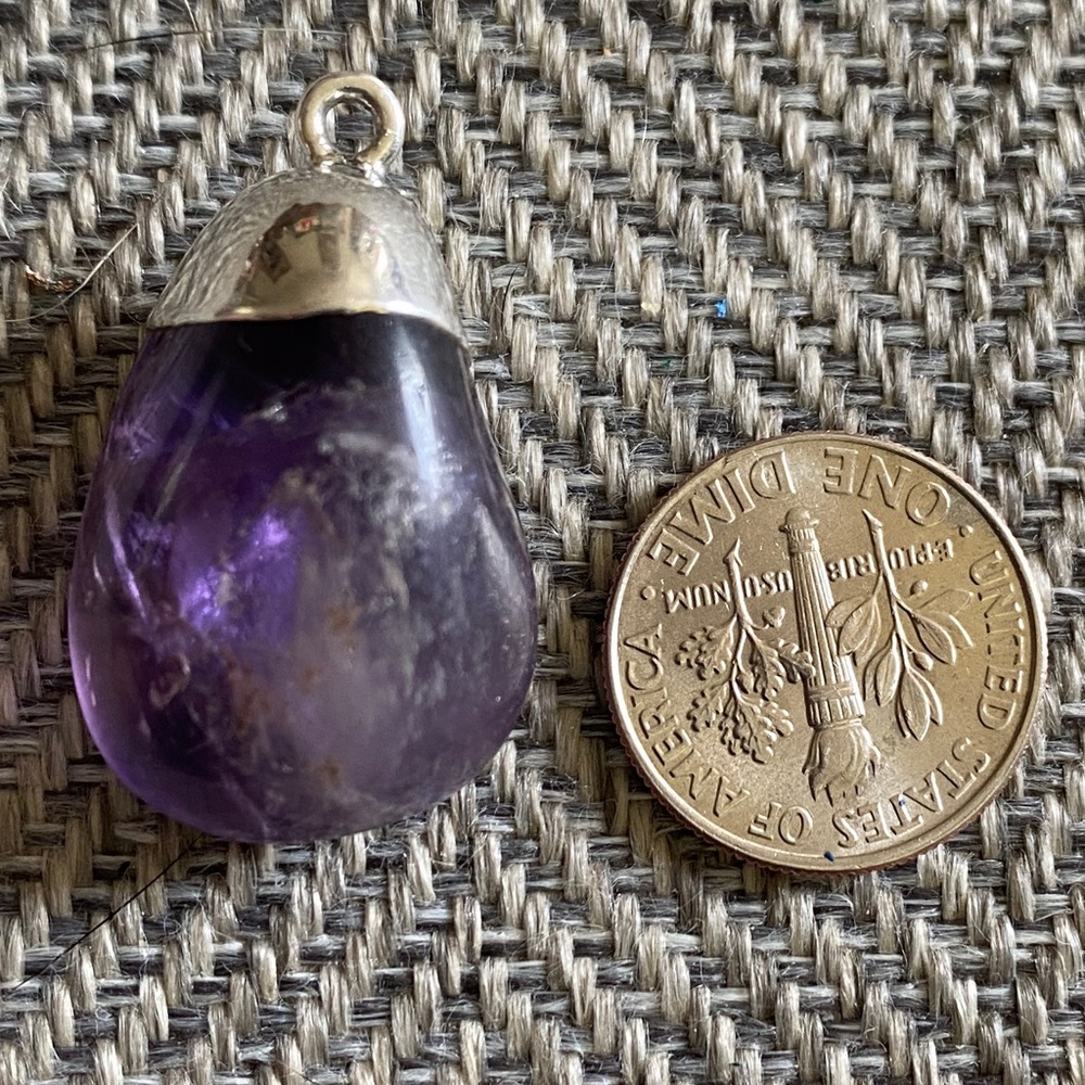 Natural Amethyst Teardrop Purple Crystal Pendant Charm Silver